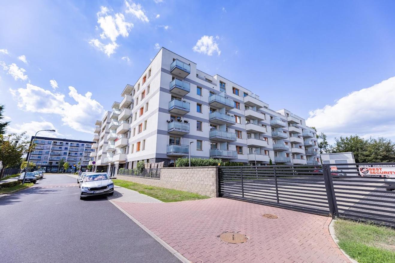 Fajny Apartament Z Parkingiem, Obok Metra. Varšava Exteriér fotografie